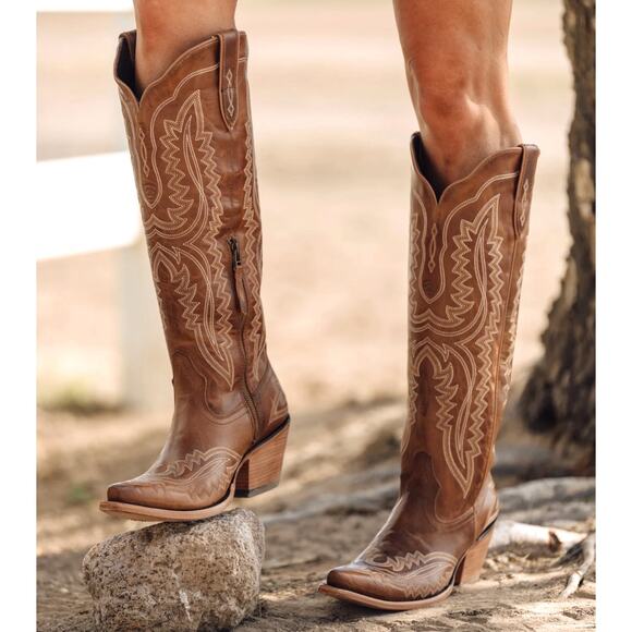 Ariat Cassanova X Toe Western Cowboy Boot Shade of Grain Brown Size 9 - Picture 2 of 15